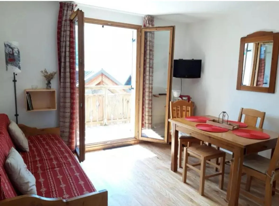 Apartman Appartement Chalet A La Montagne Albiez-Montrond